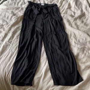 Aritzia - Sunday Beat black trouser